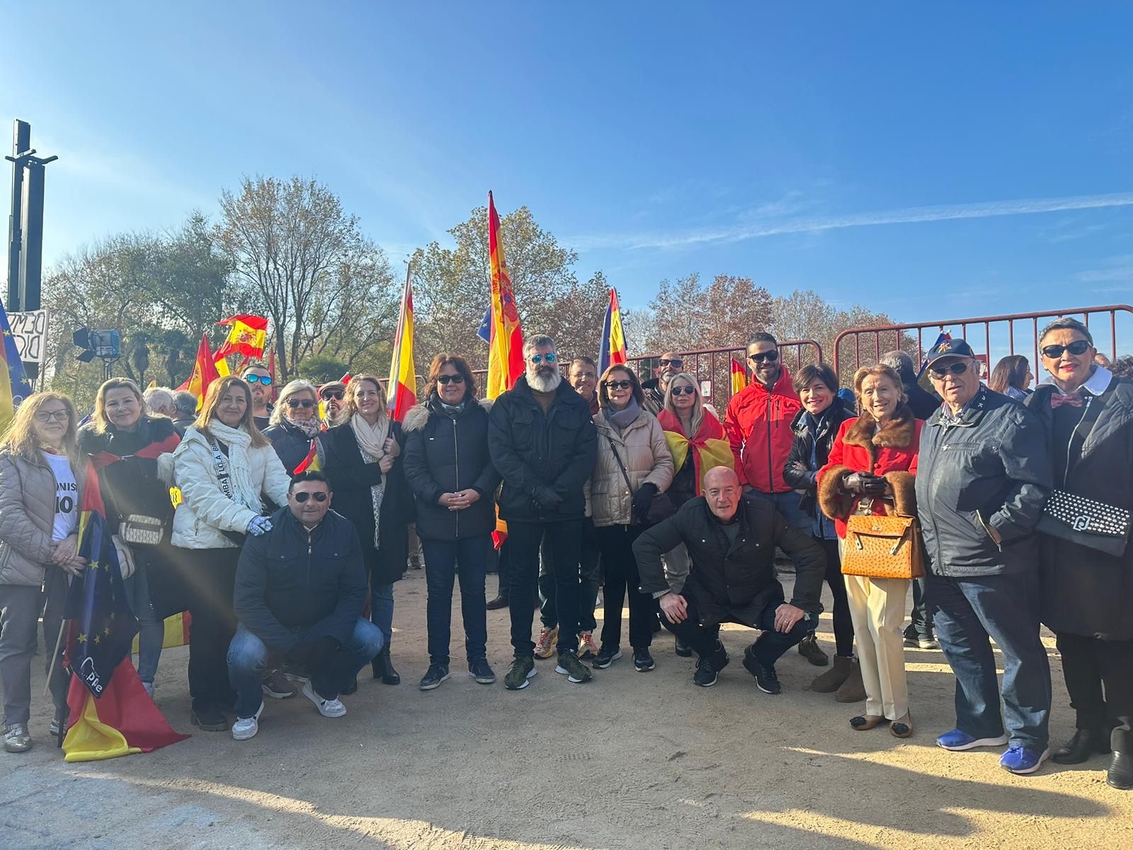 6d01ea83-1b4e-49ff-a5f6-8bc110de1ac5