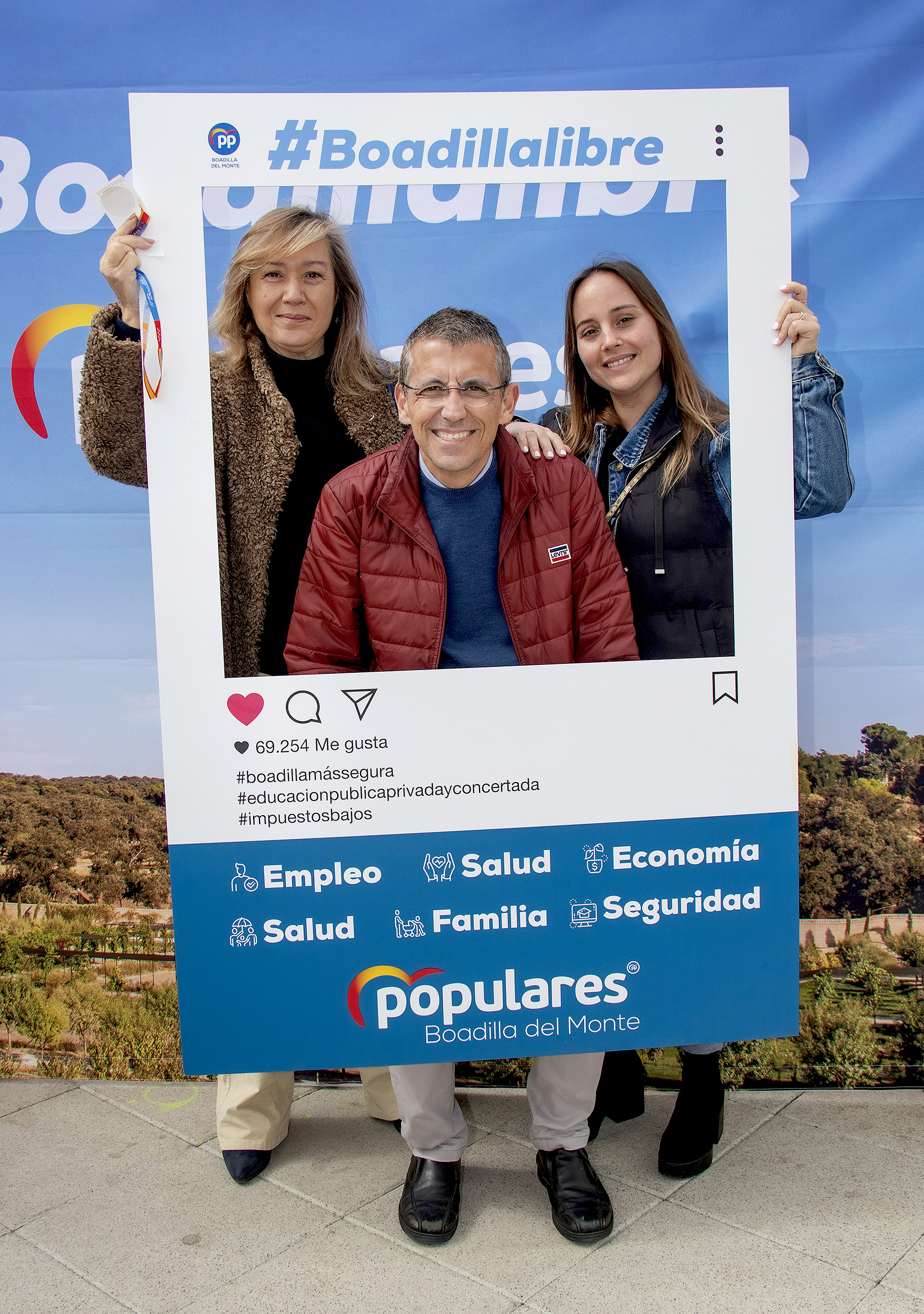 MESA 27 MARZO 052 MESA 27 MARZO 052