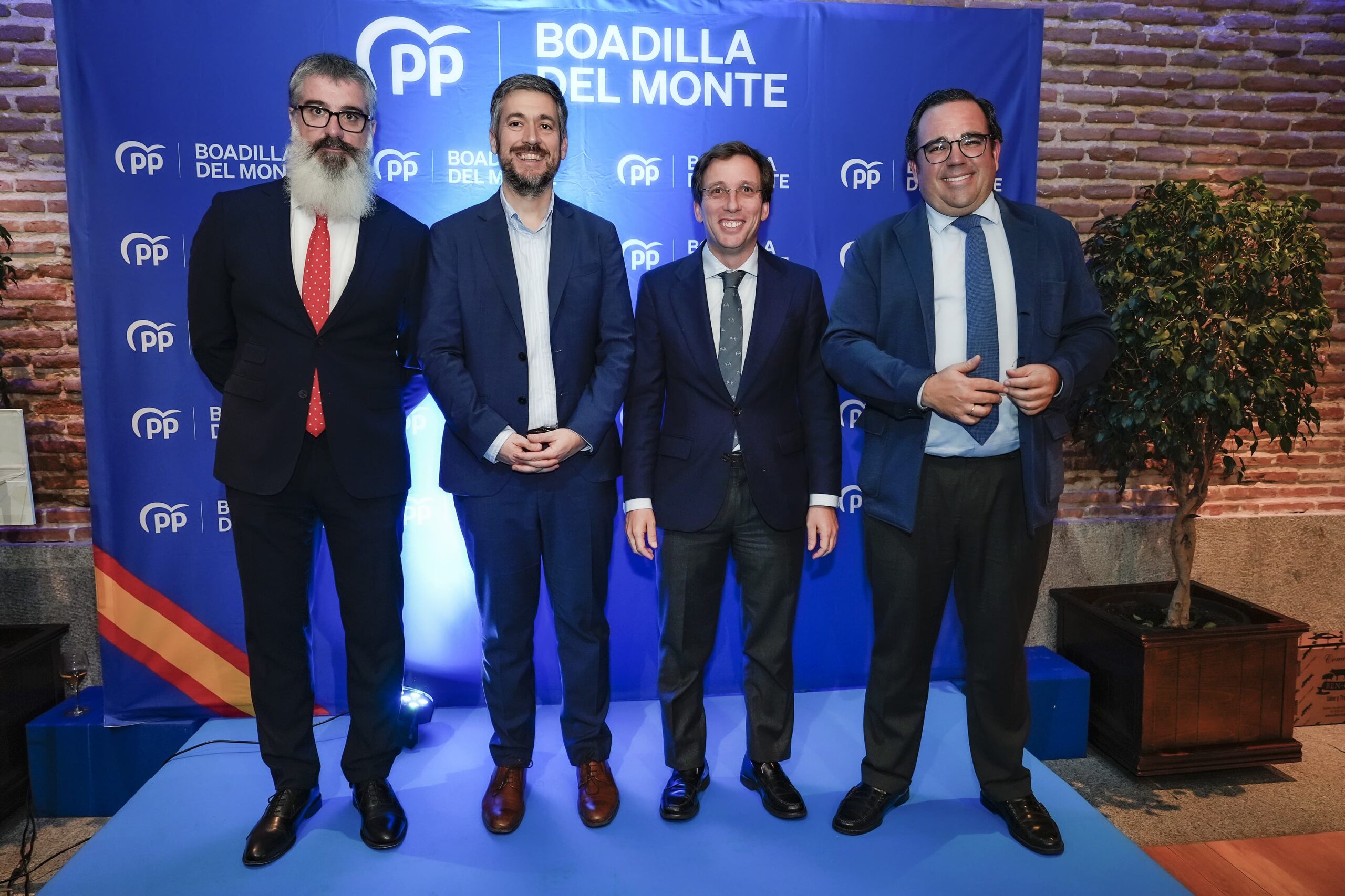 WhatsApp Image 2024-12-05 at 09.31.36