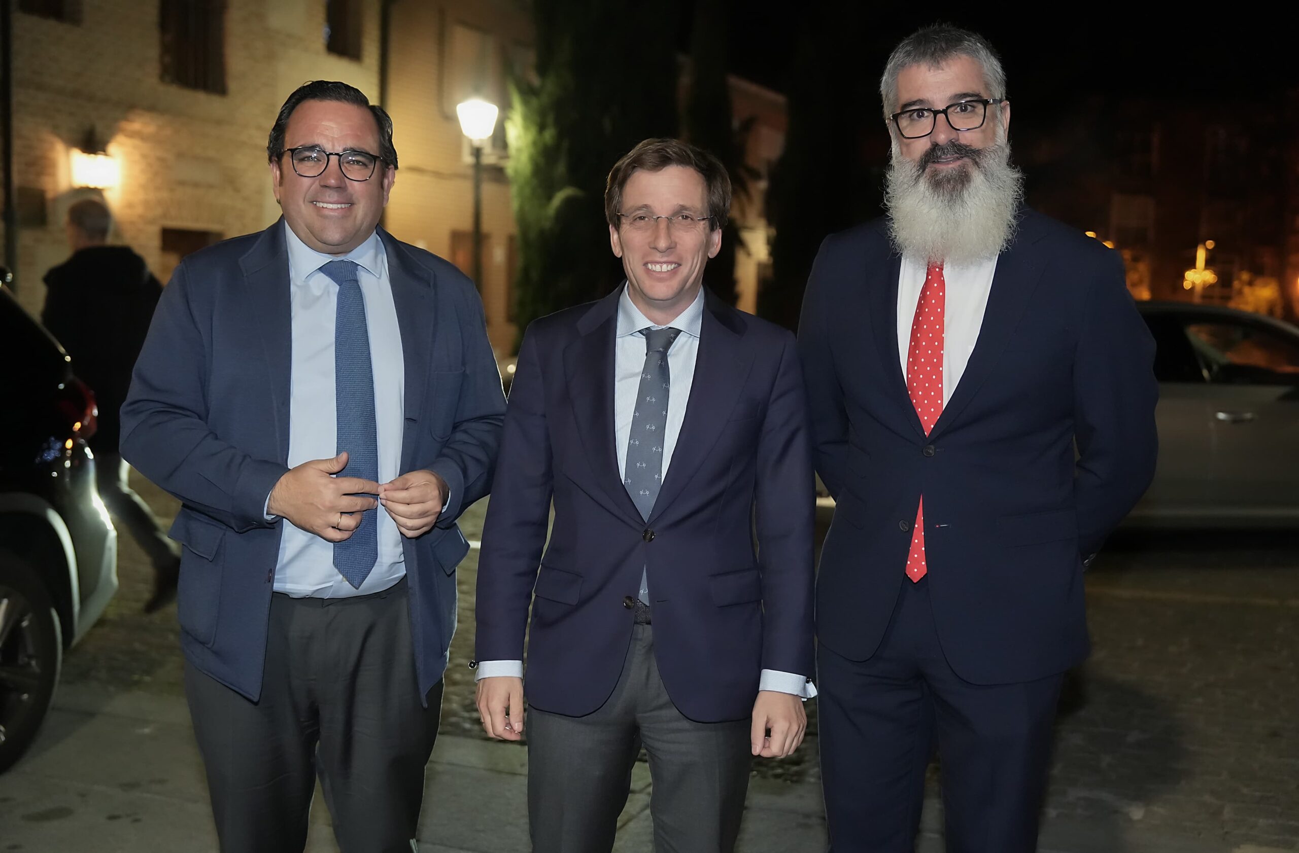 WhatsApp Image 2024-12-05 at 09.33.42 (1)